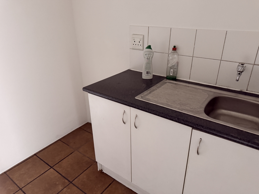 To Let Commercial Property for Rent in Bellville South Western Cape